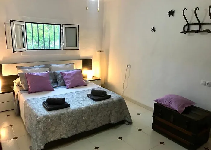 Adosado De 140m2 Con Terraza A 50 M De La Playa بيت للعطل *